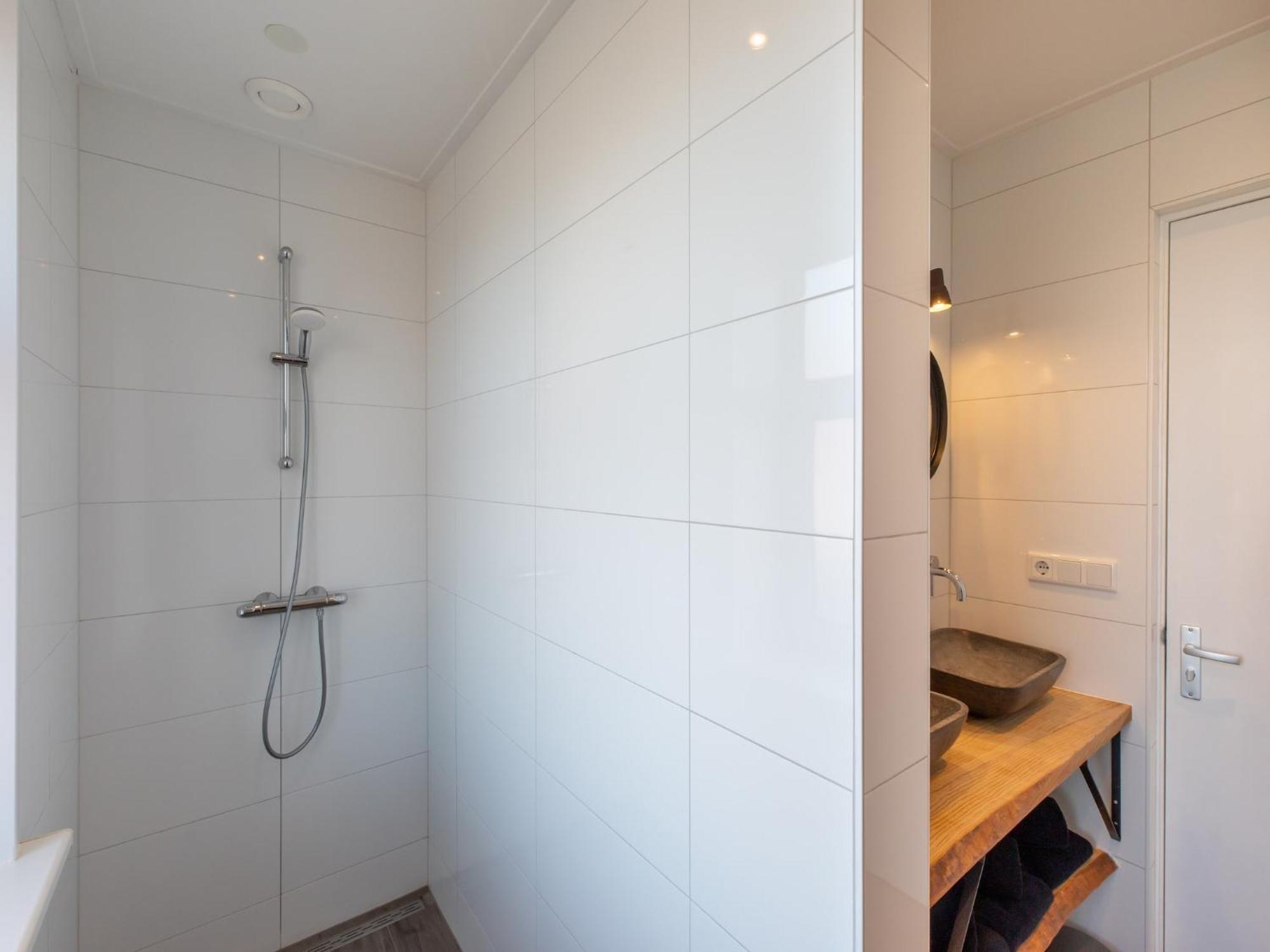 Lovely Modern 4 Person Apartment In The Heart Of Koudekerke Zewnętrze zdjęcie